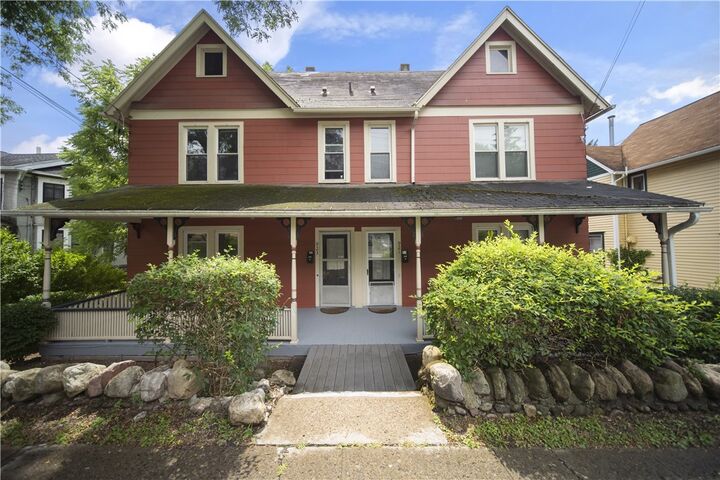 921 E State Street  Ithaca NY 14850 photo