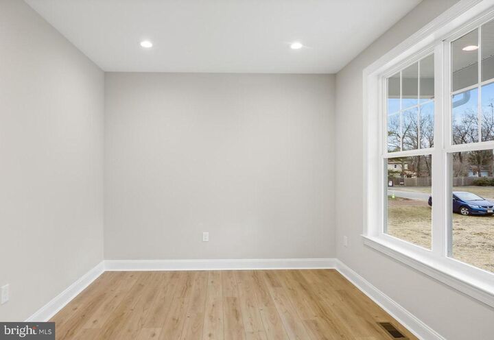 Property Photo:  503 Hay Road  NJ 08037 