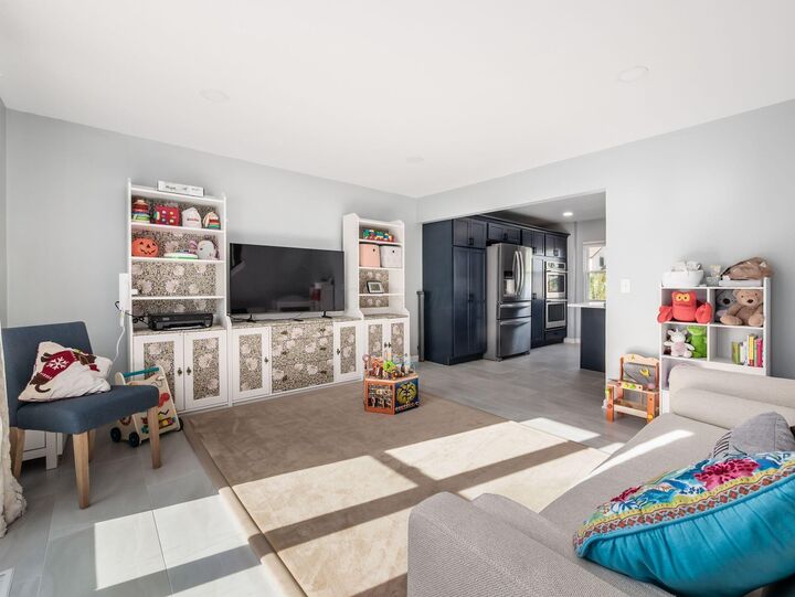 Property Photo: 402 Bluestem Avenue OH 43230