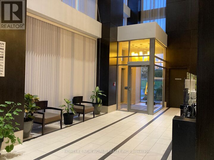 Property Photo:  30 Herons Hill Way  ON M2J 0A7 