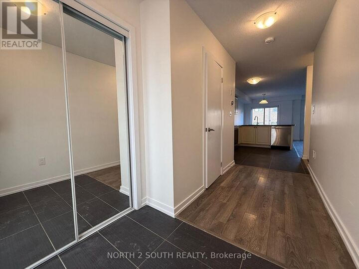 Property Photo:  6 Bradshaw Drive  ON L8J 0K7 