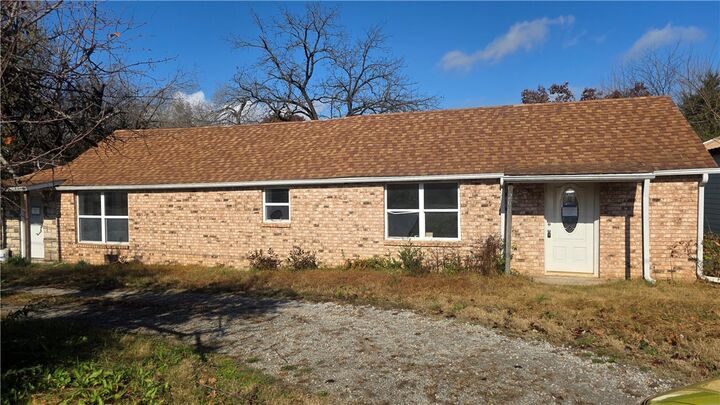 203 South Street  Flippin AR 72634 photo