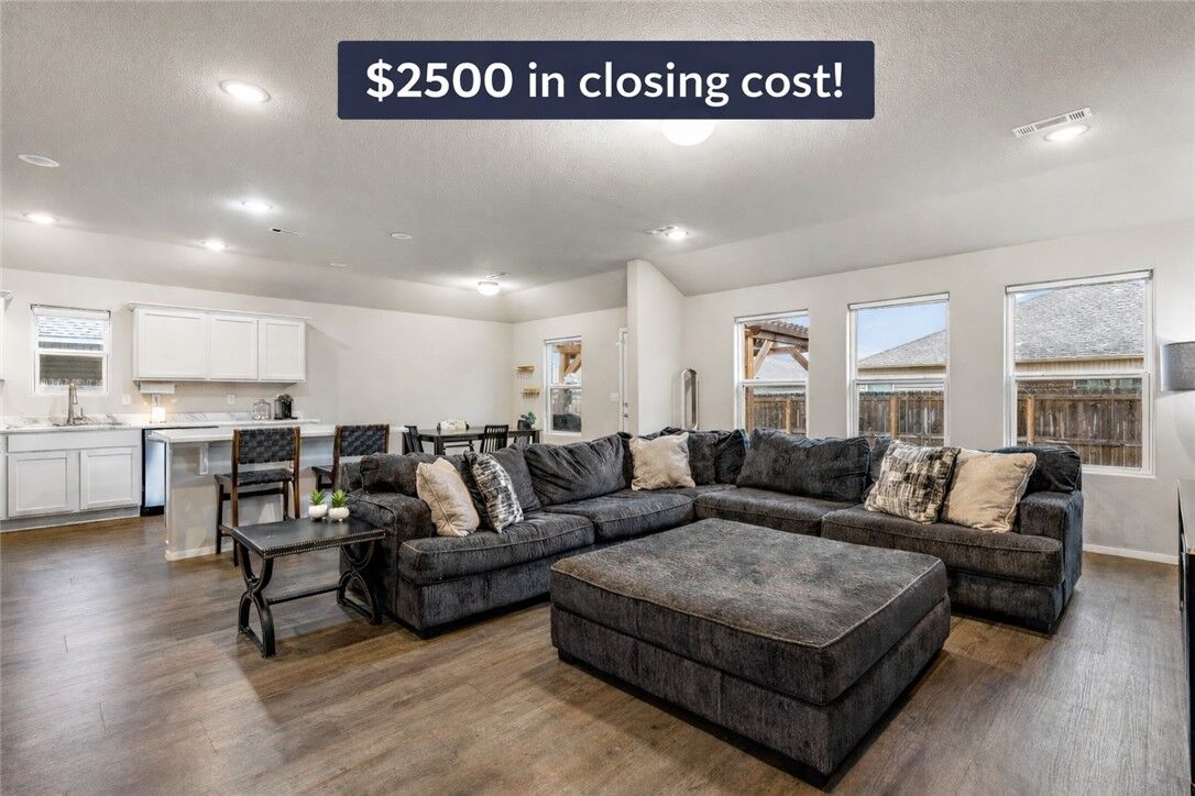 Property Photo:  1730 Greenbank Drive  AR 72719 