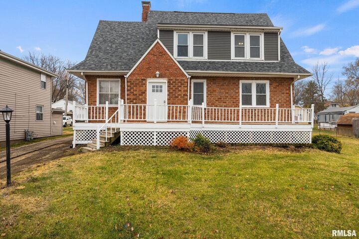 428 Roberts Street  Creve Coeur IL 61610 photo