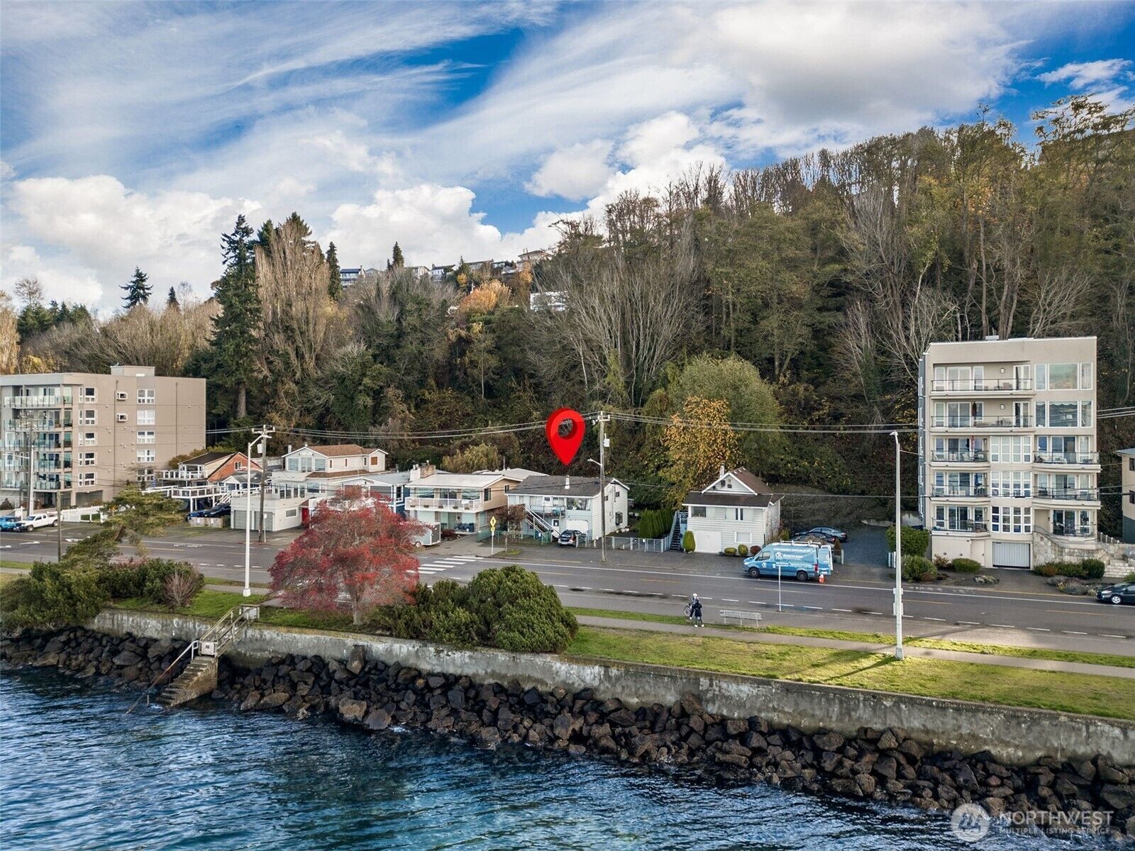 Property Photo:  1324  Alki Avenue SW  WA 98116 