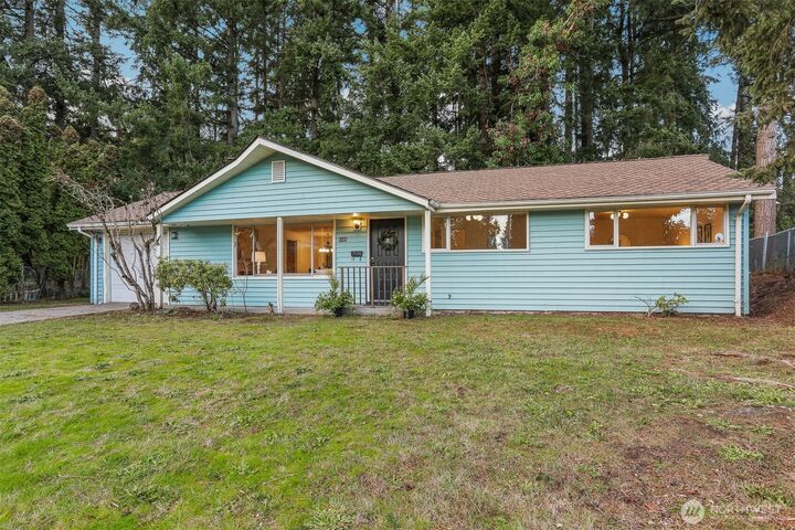 Property Photo: 5405 221st Place SW WA 98043