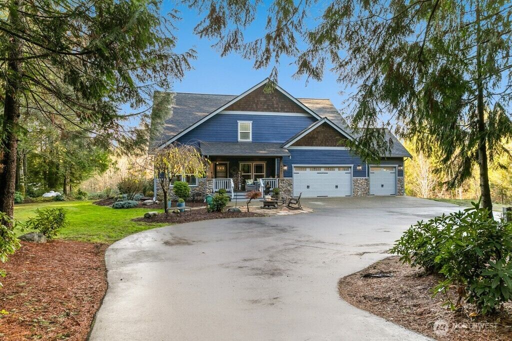 Property Photo:  6401  Buckshot Place NW  WA 98380 