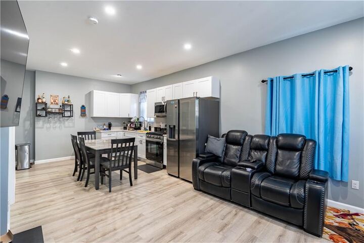 Property Photo:  105 Metcalf Street  RI 02904 