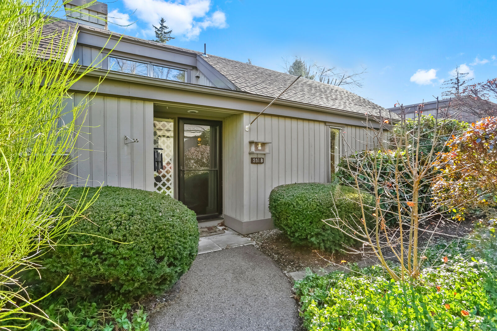 Property Photo:  281 Heritage Village B  CT 06488 