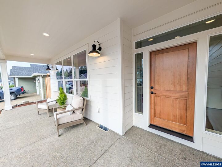 Property Photo:  5986 Evangelista St S  OR 97306 