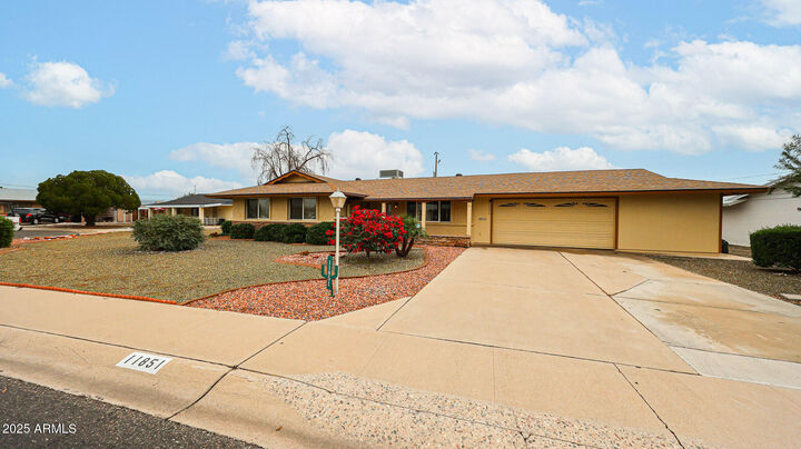 Property Photo:  11851 N Thunderbird Road  AZ 85351 