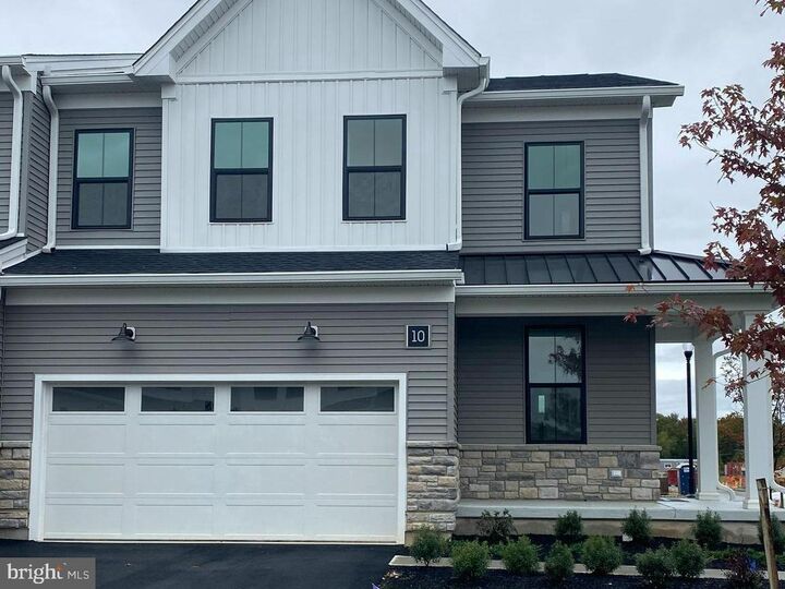 Property Photo:  10 Cherry Lane  NJ 08550 