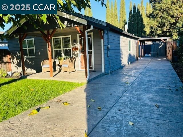 Property Photo:  4245 Valley Ave  CA 94553 