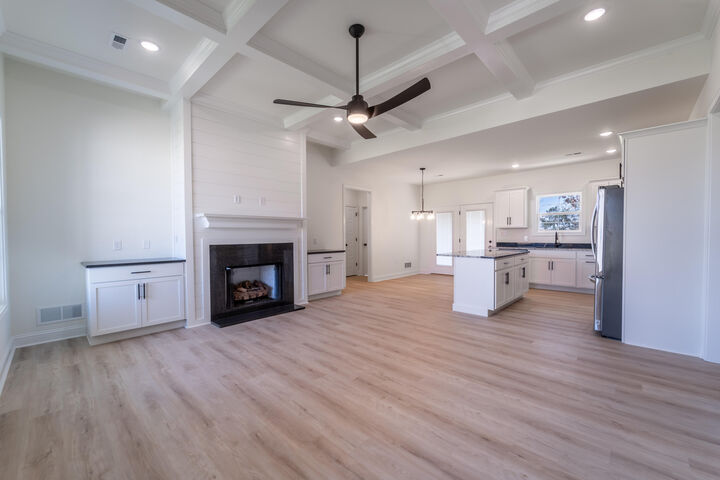 Property Photo: 551 Chickasaw Drive KY 40475