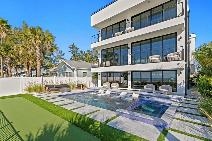 Property Photo: 304 Gulf Boulevard FL 33785