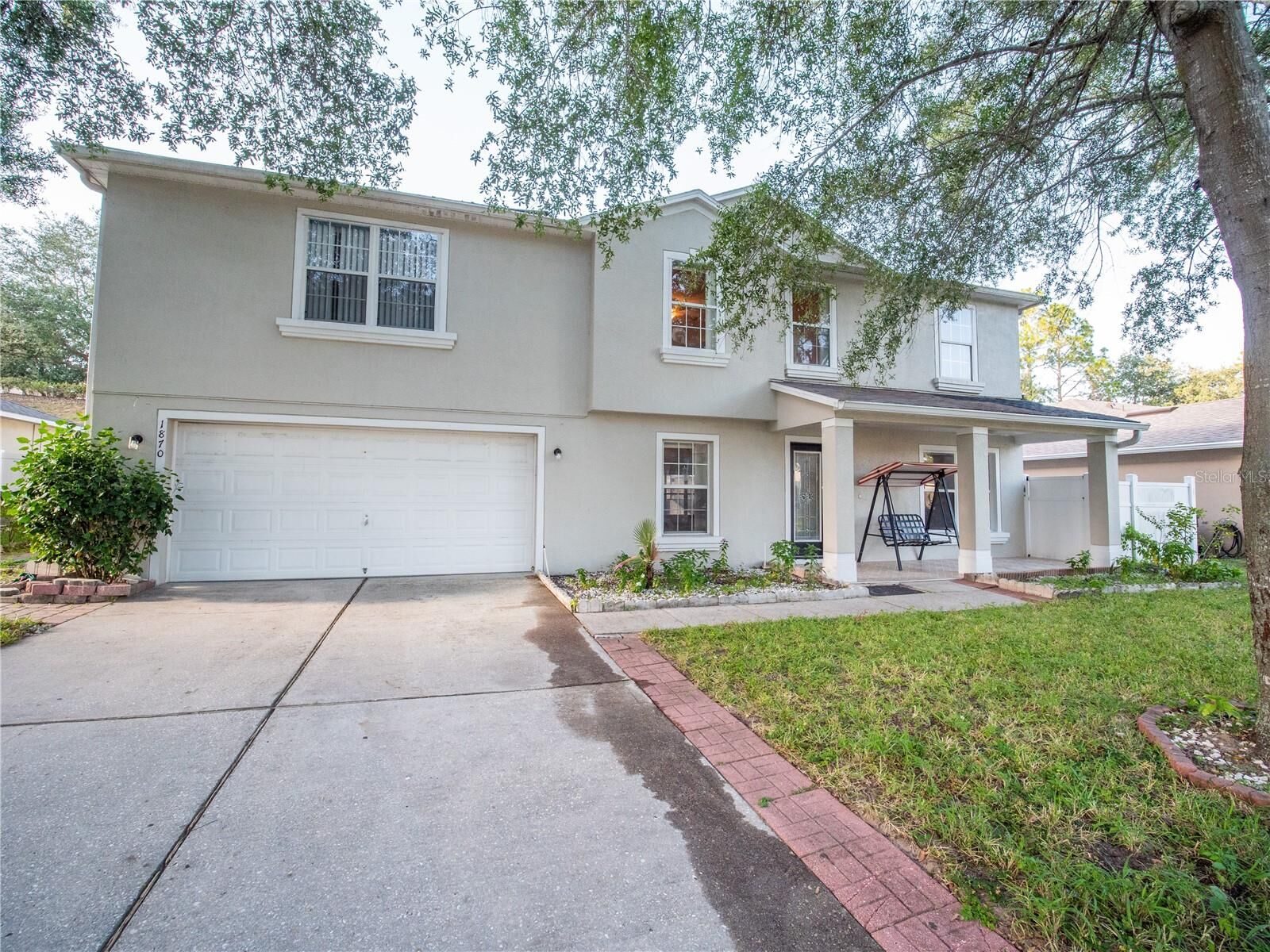 Property Photo: 1870 Vale Drive FL 34711