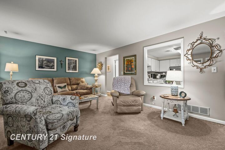 Property Photo: 5975 W Michigan Avenue MI 48638