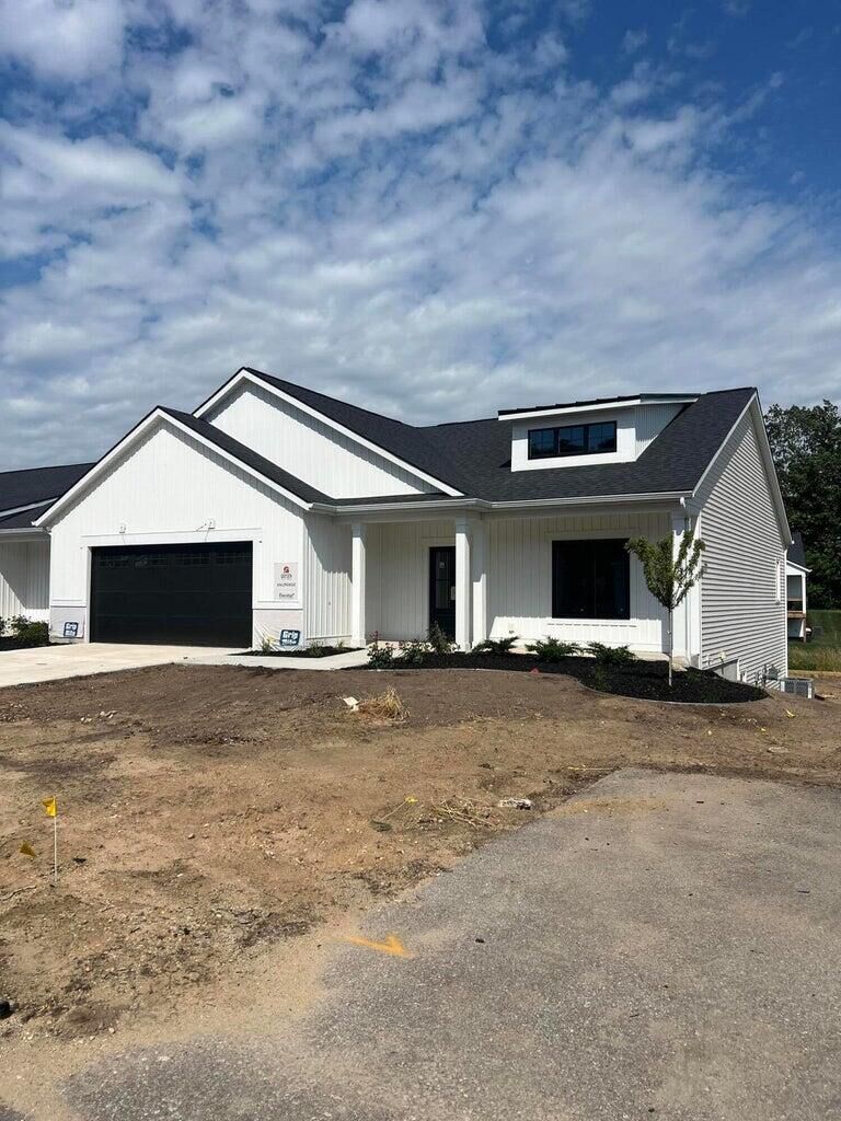 Property Photo: 6704 Sheldon Crossing Drive MI 49426