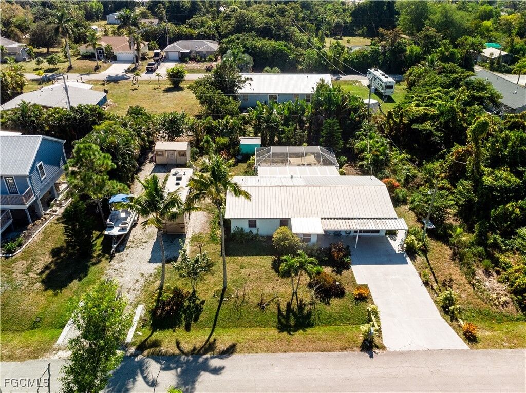 Property Photo: 5935 Trout Road FL 33922