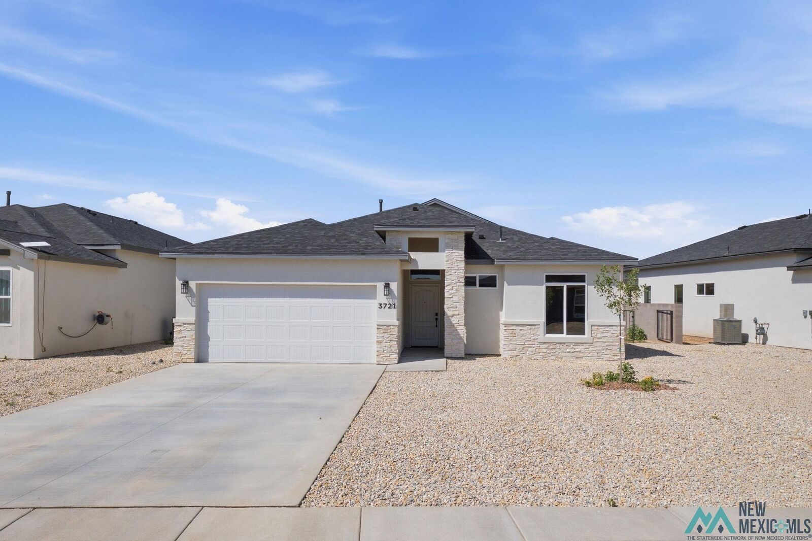 Property Photo:  3721 Honeysuckle Drive  NM 88220 