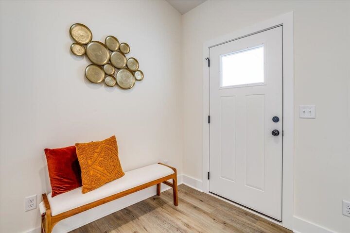 Property Photo:  437 E Briarbrook Ln  KS 67147-1127 