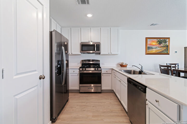 Property Photo:  14206 Enfield Falls  TX 78245 