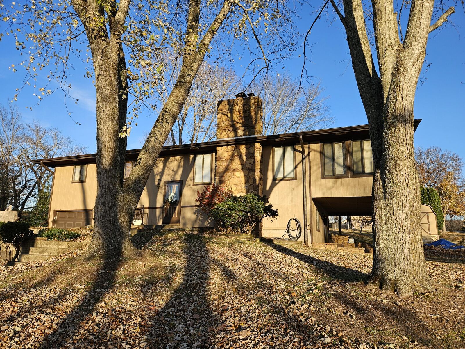 Property Photo: 266 Hunt Club Circle MO 65656