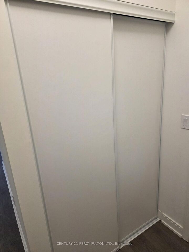 Property Photo:  705 Davis Drive 312  ON L3Y 0J1 