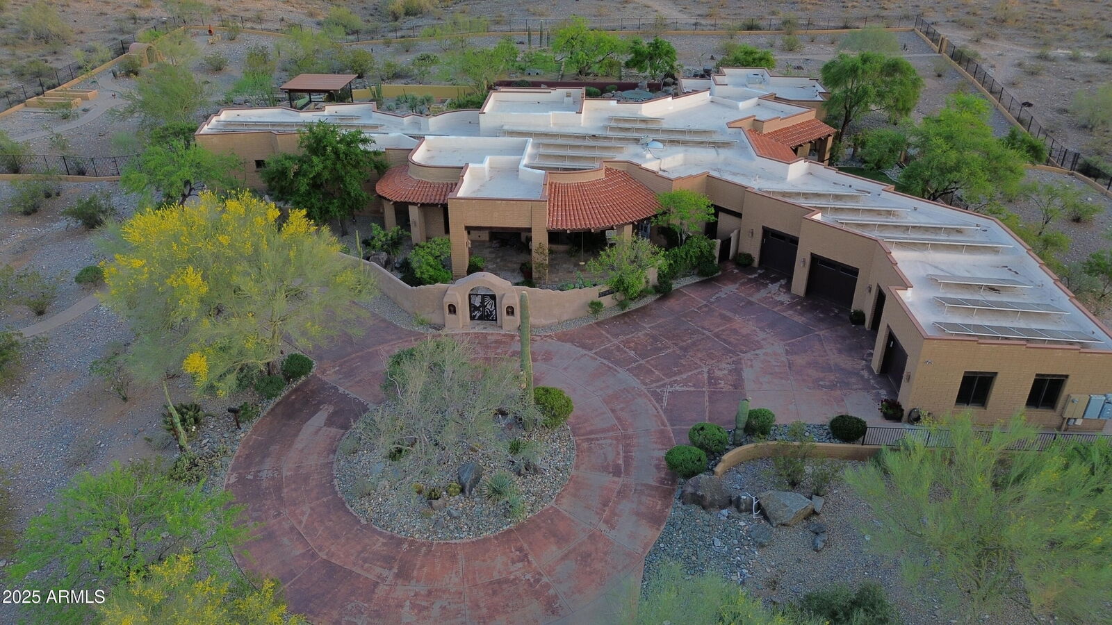 Property Photo:  8903 N Arroya Grande Drive  AZ 85028 