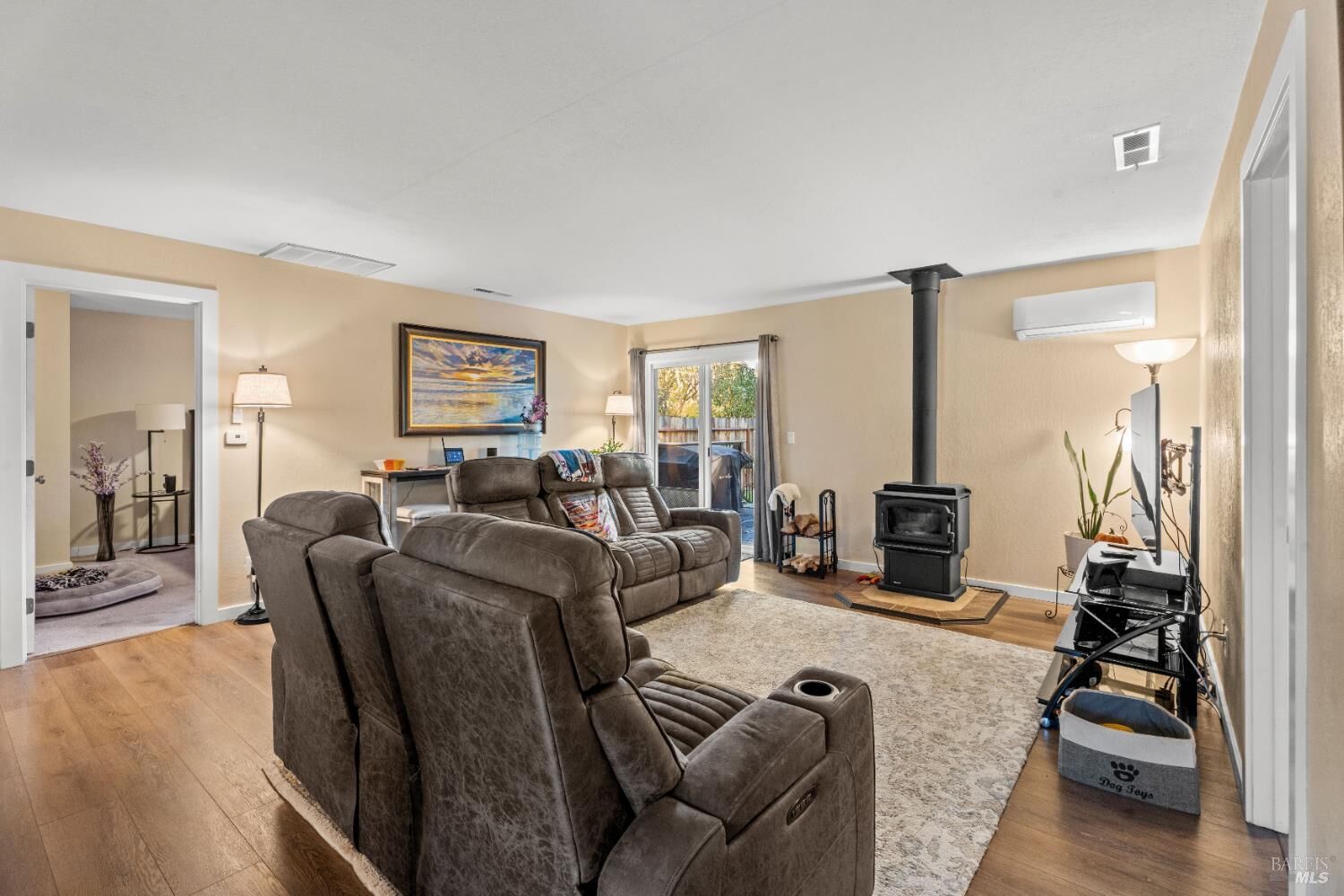 Property Photo:  26861 Oriole Drive  CA 95490 