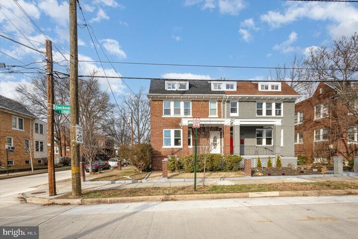 Property Photo:  711 Quackenbos Street NW  DC 20011 