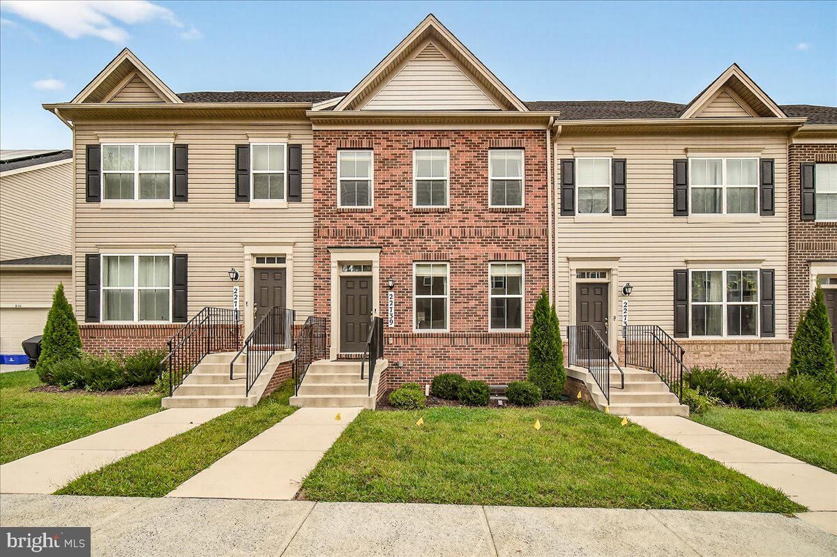 Property Photo: 22739 Tate Street MD 20871