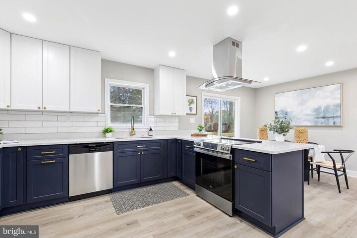 Property Photo:  786 Rolling View Drive  MD 21409 