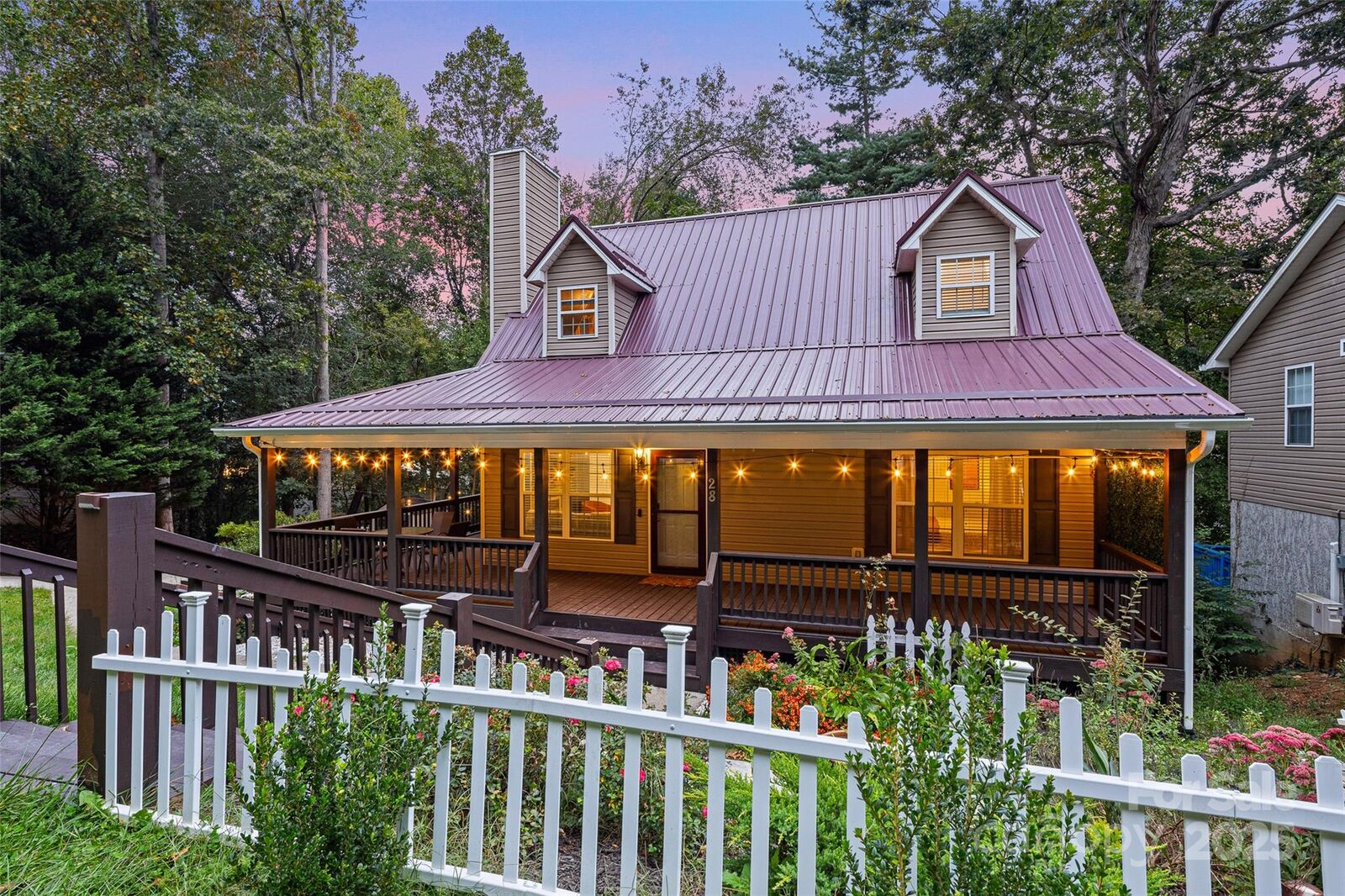 Property Photo: 28 Grove Garden Avenue NC 28715