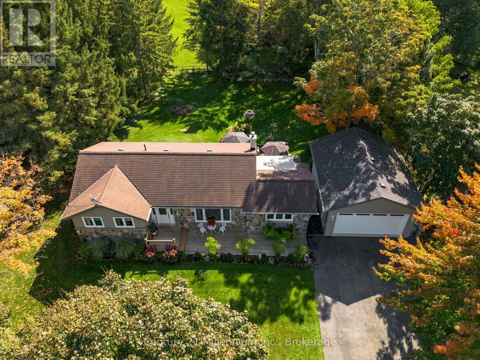 Property Photo:  21532 Grey 16 Road  ON N0H 2N0 