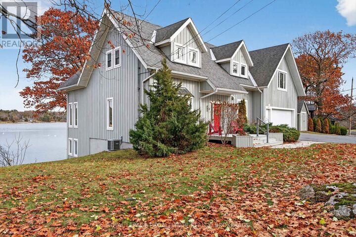 Property Photo: 1682 Jackson Boulevard ON K7L 4V1