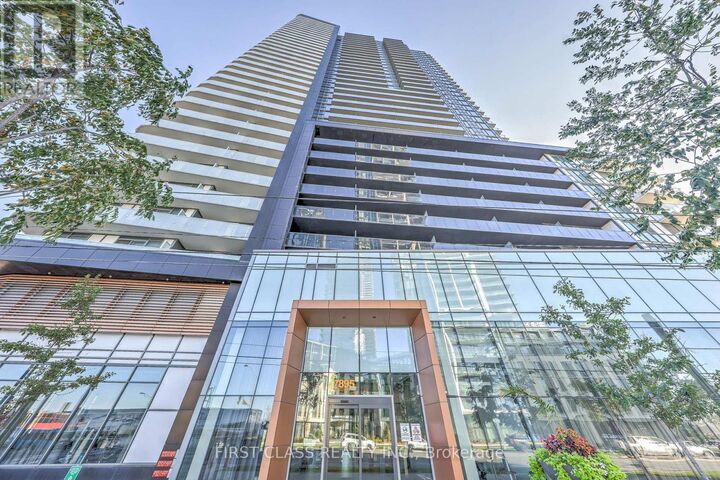 Property Photo:  7895 Jane Street 1104  ON L4K 0K2 