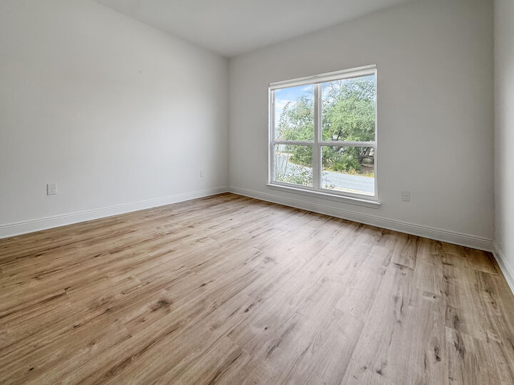 Property Photo:  68 Crimsyn Ryan Court  FL 32459 