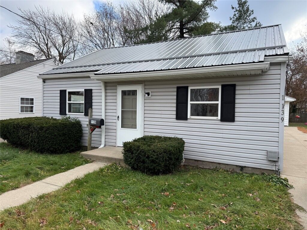 Property Photo:  1139 W 36th Street  PA 16508 