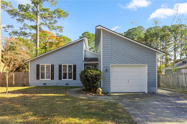 Property Photo:  652 Dowfield Drive  NC 28311 