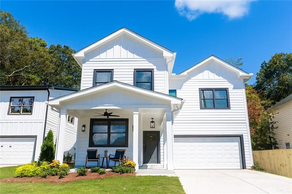 Property Photo:  507 Casanova Street SE  GA 30315 