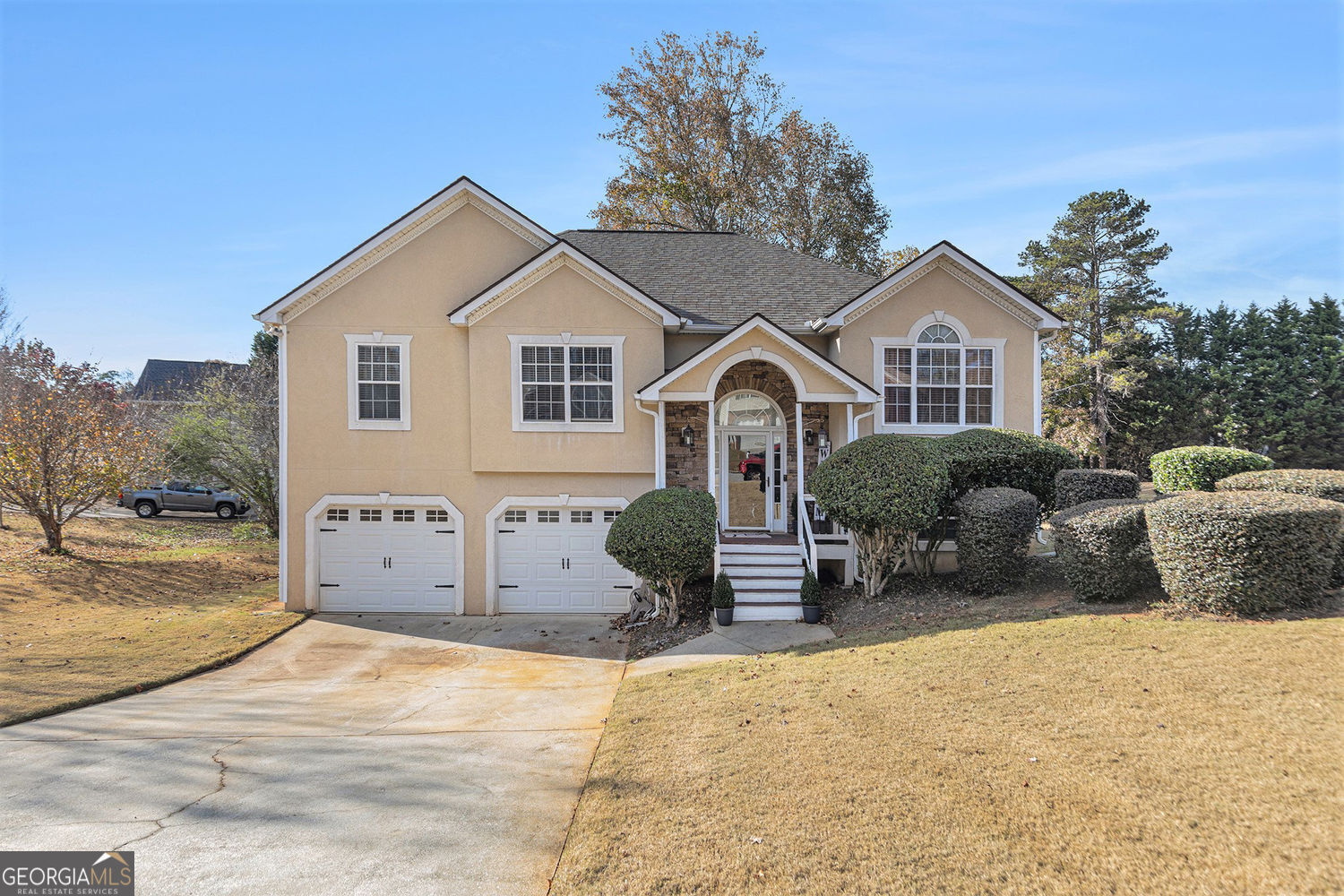 Property Photo: 4067 Lion'S Gate GA 30135