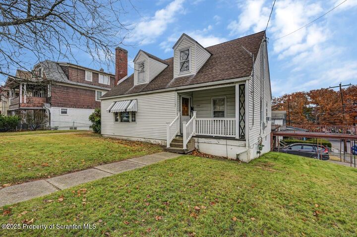 Property Photo:  2349 Adams Avenue  PA 18509 