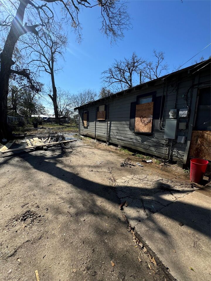 Property Photo: 5020 Fitch Street TX 77016