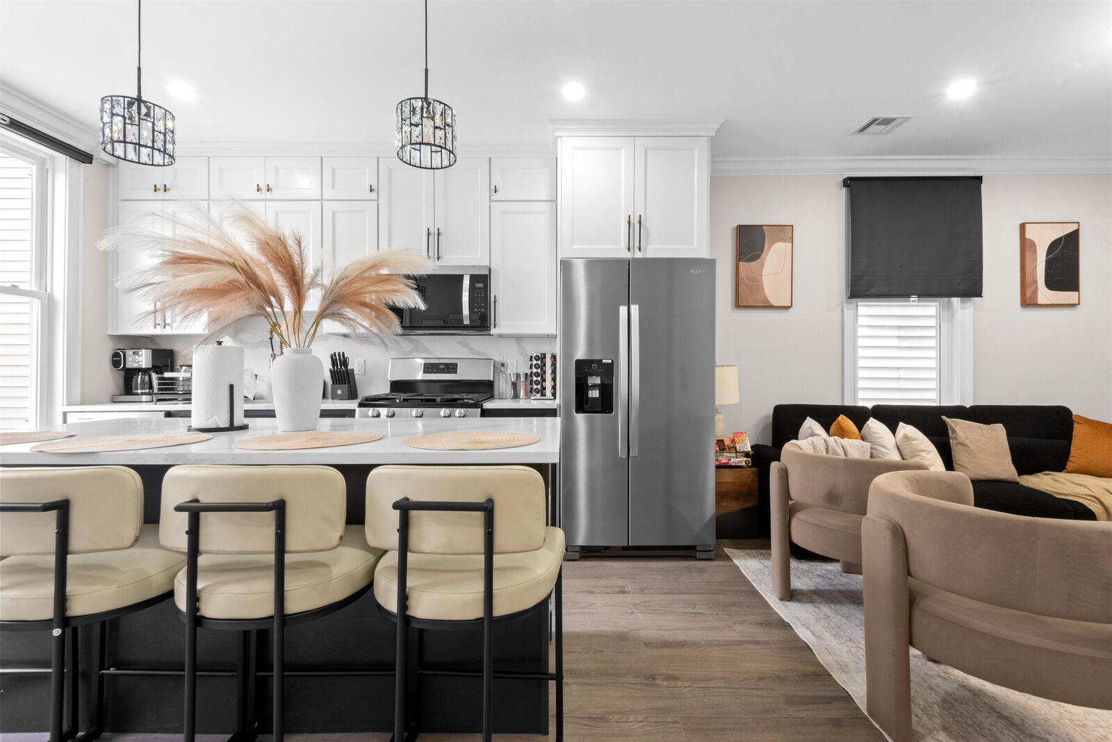 Property Photo:  3316 Summit Ave 2  NJ 07087 