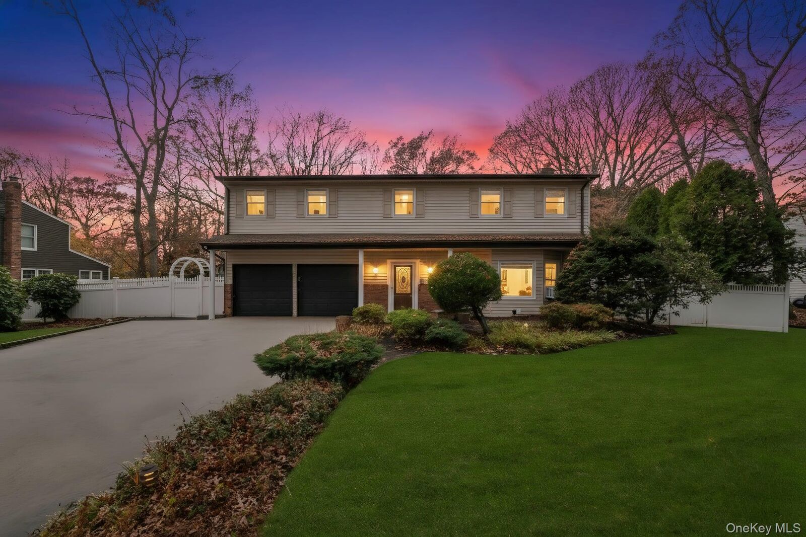 Property Photo:  18 Leary Lane  NY 11767 