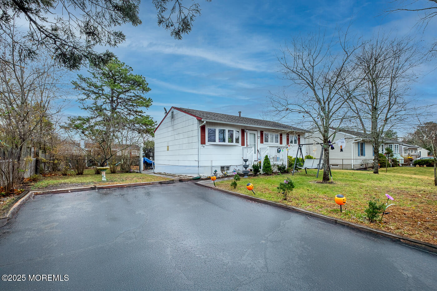 Property Photo:  28 Baylor Street  NJ 08757 