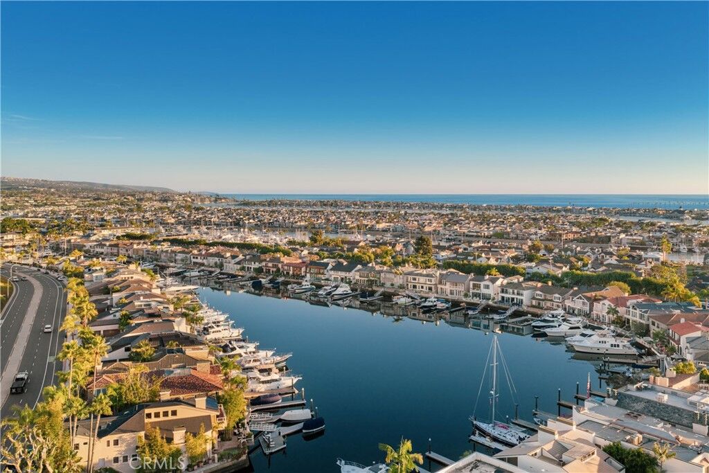 Property Photo:  612 Harbor Island Drive  CA 92660 