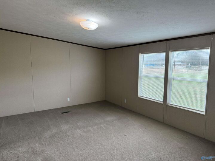 Property Photo:  980 Market Street  TN 38477 