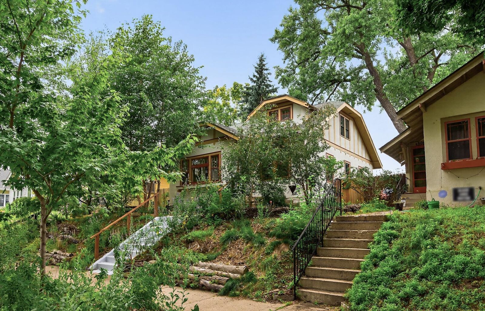 Property Photo: 4212 Elliot Avenue MN 55407